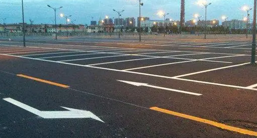 阜阳道路车位划线施工电话，选择飞扬市政