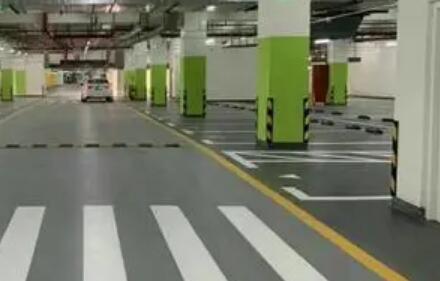  停车位有狐度怎么画线？专业技巧教你如何在停车位上画好线！