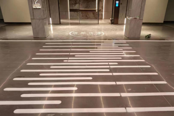 打造安全高效的停车环境，飞扬市政助您合肥厂房地面划线