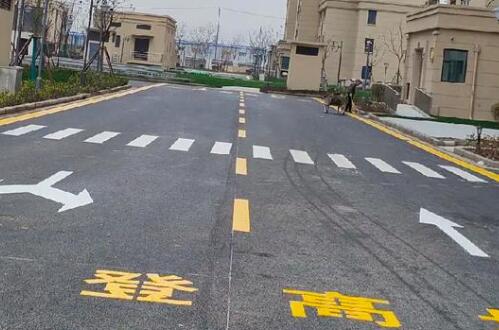 找合肥工厂划线服务？包工包料全程无忧