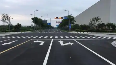 定制化厂区划线方案，飞扬市政满足多样需求